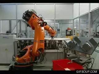 5-10年内智能工业机器人将帮助中国直面人口危机